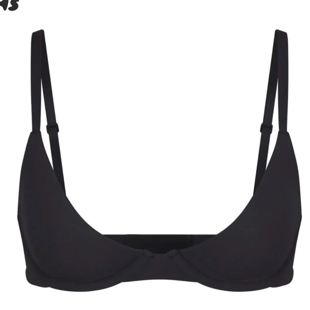 SKIMS Fits Everybody Scoop Plunge Bra BR-UWR-1997 Onyx Black size 38C - Picture 5 of 6
